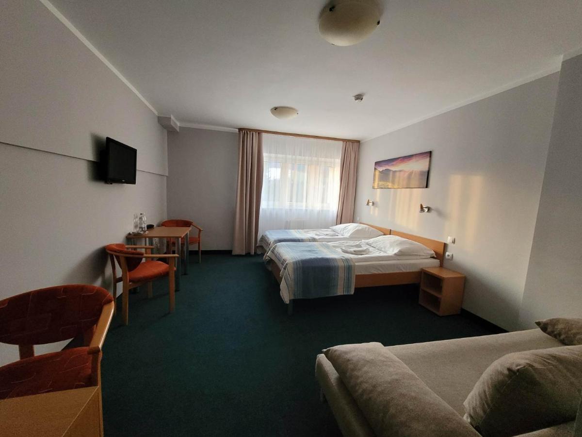 Hotel *** Nat 비스와 외부 사진